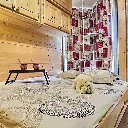Pour 4 Avec Balcon A Tignes-le Lavachet - Fr-1-411-746 *